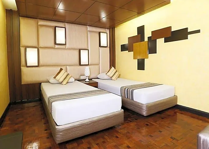 2016 Motel Manille