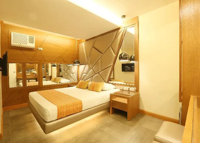 2016 Motel Manille